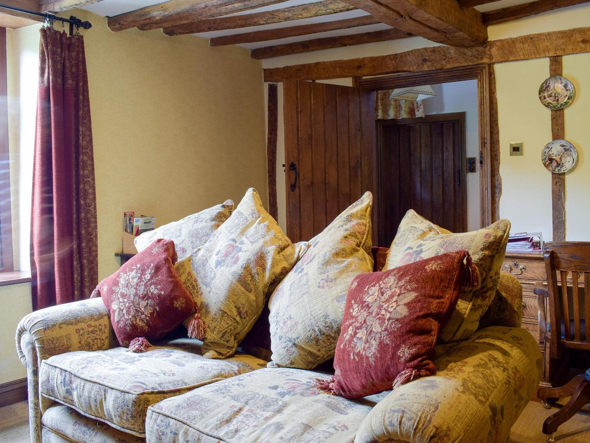 فيلا The Oak Newchurch  المظهر الخارجي الصورة